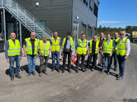 Teilnehmer des AK Biologische Abfallbehandlung bei der BVB Biogutverwertung Bietigheim in Westheim Teilnehmer des AK Biologische Abfallbehandlung bei der BVB Biogutverwertung Bietigheim in Westheim